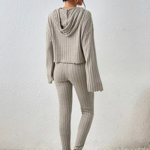 Drop Shoulder Drawstring Hoodie & Leggings *NEW* - Picture 2 of 6